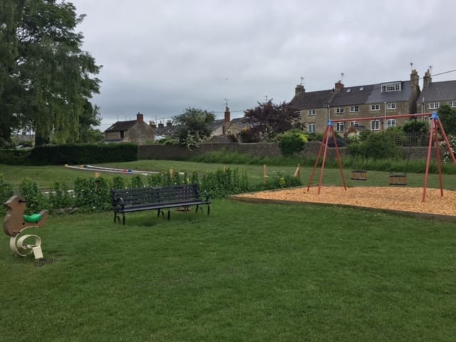 St Michael's Park - image 2