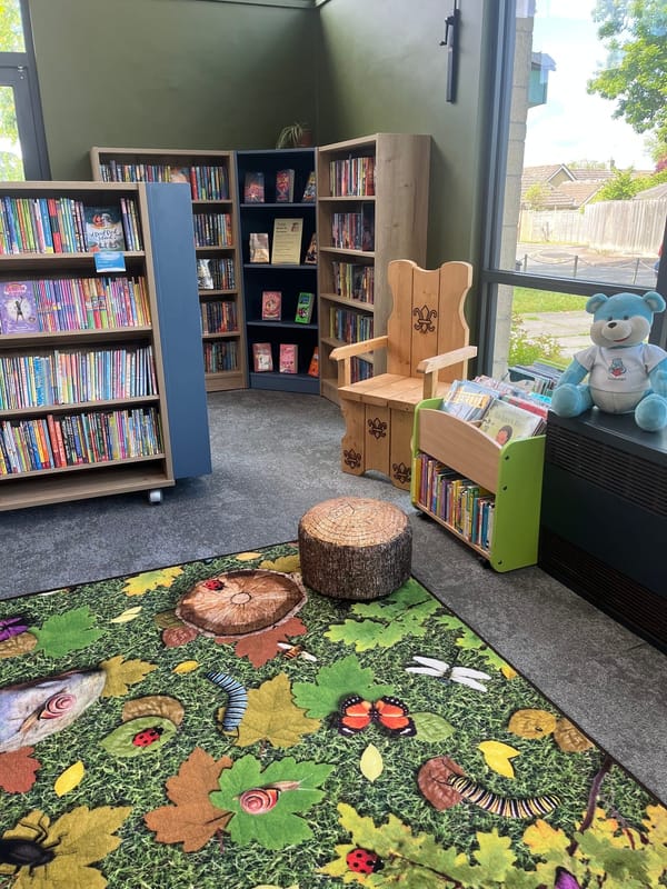 Tetbury Library: Lost Species