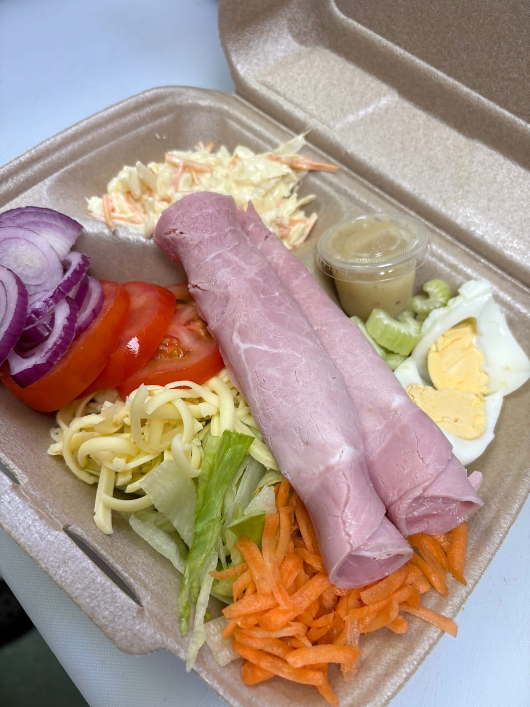 Breakfast, Brunch & Lunch spot - image 1